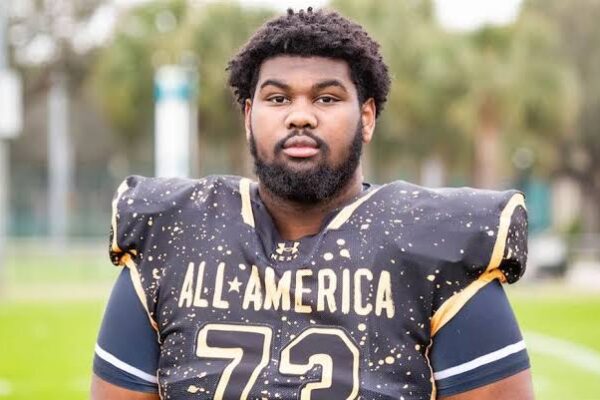CONGRATS: Georgia early enrollee Juan Gaston becomes Georgia’s first 5-star OL signee since Class of 2021… See more