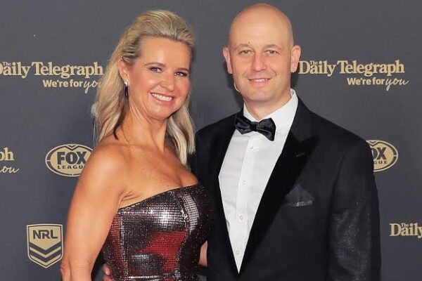NRL REPORT: Brisbane Broncos’ 2025 head coach has finally given fans a rare glimpse into his personal life, sharing heartfelt moments with his wife in a touching revelation
